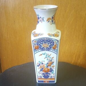 Takahashi Japanese Ceramic Vase, Flowers, Gold Edging, Cream Blue Orange Green